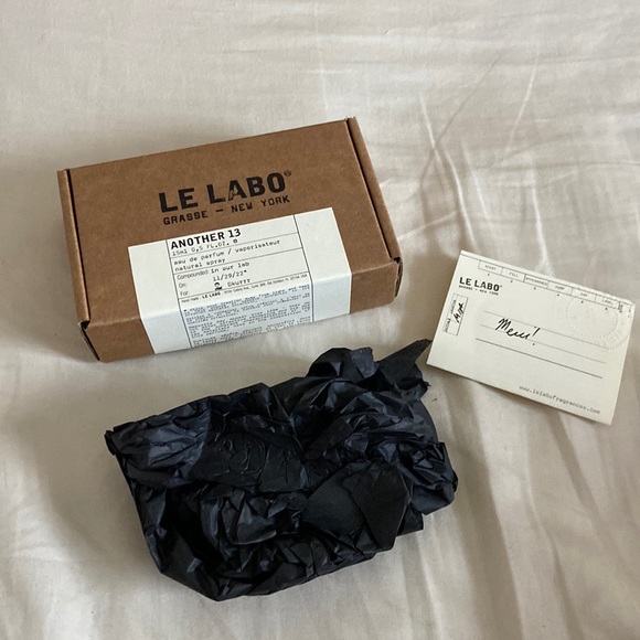 Le labo parfum gift wrap set - Picture 2 of 9